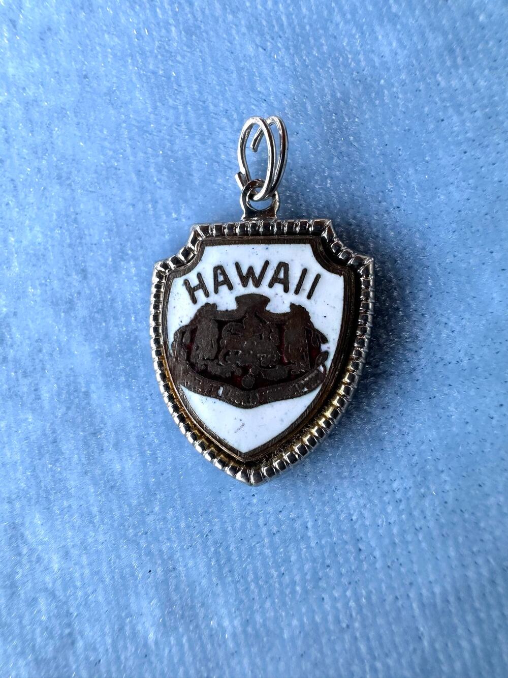 Vintage Sterling Silver Hawaii Enamel Travel Shield Charm Pendant Coat of Arms